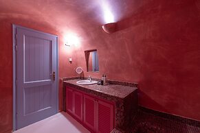 Dreams Luxury Suites