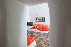 Dreams Luxury Suites