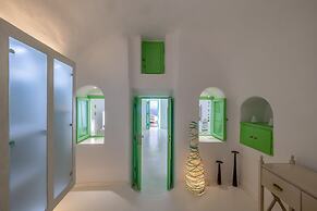 Dreams Luxury Suites