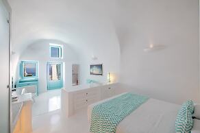 Dreams Luxury Suites