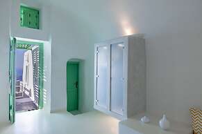 Dreams Luxury Suites