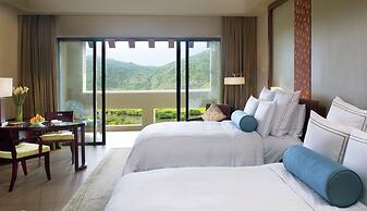 The Ritz-Carlton Sanya, Yalong Bay
