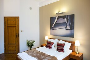 Tango House Bed & Breakfast