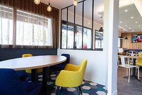 Kyriad NIORT - Espace Mendes-France