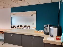 Kyriad NIORT - Espace Mendes-France