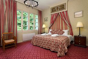 Le Chateau De Candie