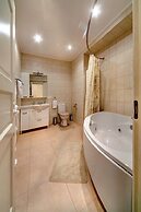 Sonata at Palace Square