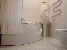 Sonata at Palace Square