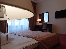 Sonata at Palace Square