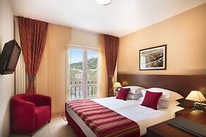 Valamar Atrium Residence