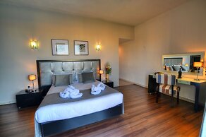 St Julian's Bay Hotel