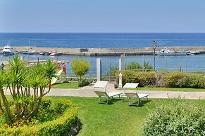 Hotel Mareluna