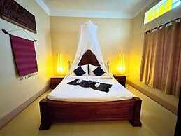 Shining Angkor Boutique Hotel