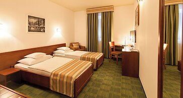 Best Western Airport Hotel Stella