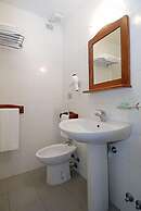 Hotel Club Mezzaluna