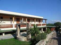 Hotel Club Mezzaluna