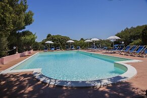 Hotel Club Mezzaluna