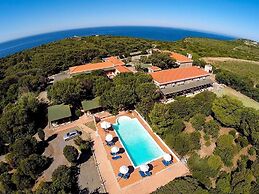 Hotel Club Mezzaluna