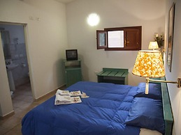 Hotel Club Mezzaluna