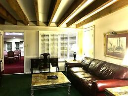 Plaza Suites Downtown New Orleans