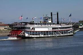 Plaza Suites Downtown New Orleans