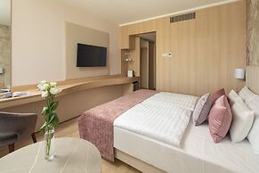 Hotel Carbona Thermal Spa