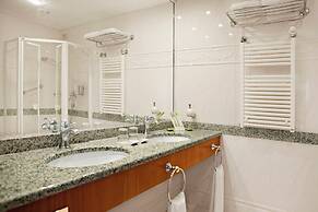 Hotel Carbona Thermal Spa