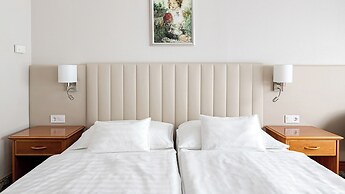 Hotel Carbona Thermal Spa