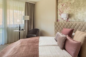 Hotel Carbona Thermal Spa