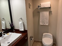 St Isidro Suites Corporate Housing SPA & Wellness Center