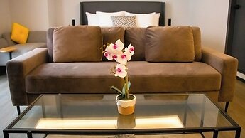 St Isidro Suites Corporate Housing SPA & Wellness Center