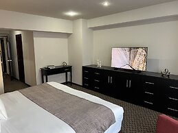 St Isidro Suites Corporate Housing SPA & Wellness Center