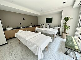 St Isidro Suites Corporate Housing SPA & Wellness Center