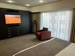 St Isidro Suites Corporate Housing SPA & Wellness Center