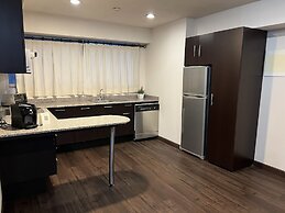 St Isidro Suites Corporate Housing SPA & Wellness Center