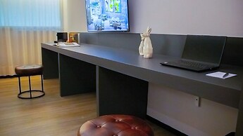 St Isidro Suites Corporate Housing SPA & Wellness Center