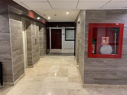 St Isidro Suites Corporate Housing SPA & Wellness Center