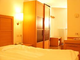 Dolomiti Chalet Hotel