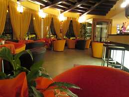 Dolomiti Chalet Hotel