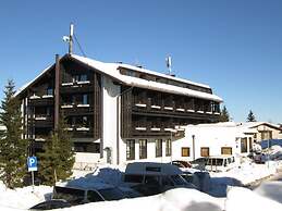 Dolomiti Chalet Hotel