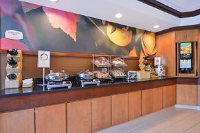 Fairfield Inn & Suites by Marriott White Marsh