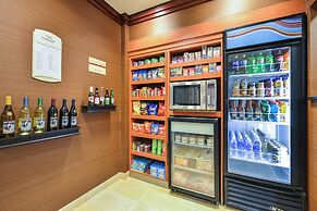 Fairfield Inn & Suites by Marriott White Marsh