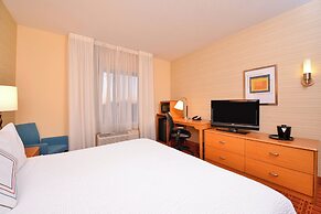 Fairfield Inn & Suites by Marriott White Marsh