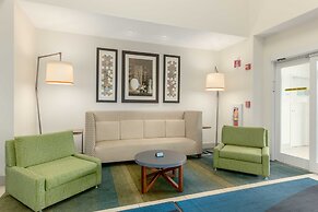 Holiday Inn Express Hotel & Suites Vestal by IHG