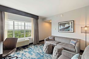 DoubleTree by Hilton Front Royal Blue Ridge Shadows