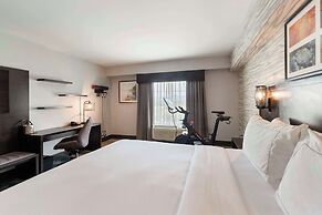 DoubleTree by Hilton Front Royal Blue Ridge Shadows