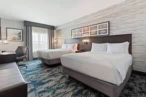 DoubleTree by Hilton Front Royal Blue Ridge Shadows