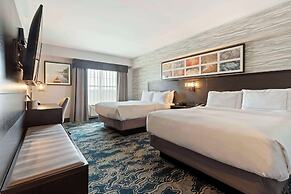 DoubleTree by Hilton Front Royal Blue Ridge Shadows