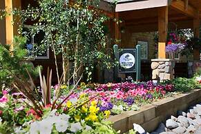 Swan Mountain Resort