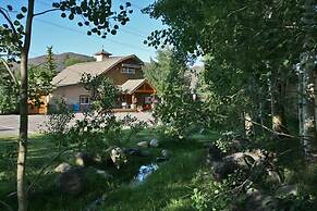 Swan Mountain Resort